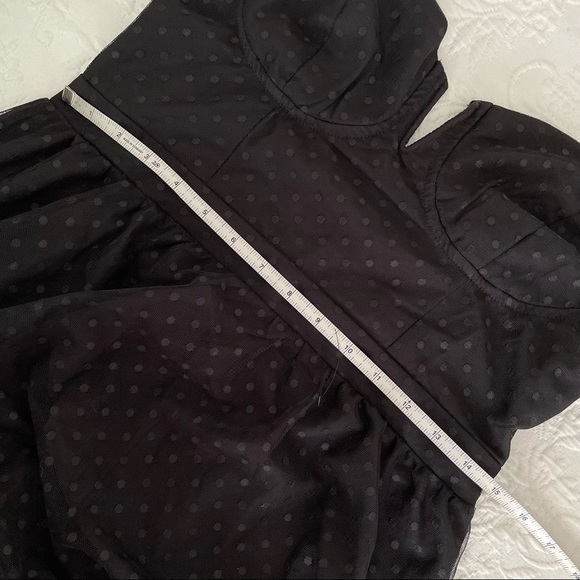 NWOT Lulus Romantic Spot Black Polka Dot Mesh Tiered Midi Dress Medium - Picture 11 of 11